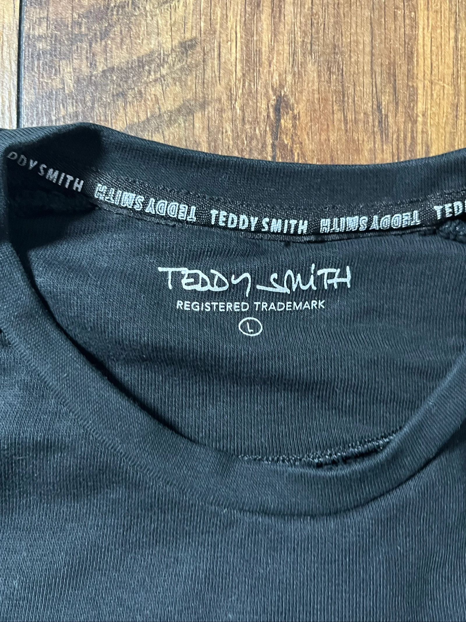 Black round neck sweatshirt with raglan sleeves, regular fit - Teddy Smith - size L - very good condition – photo 2